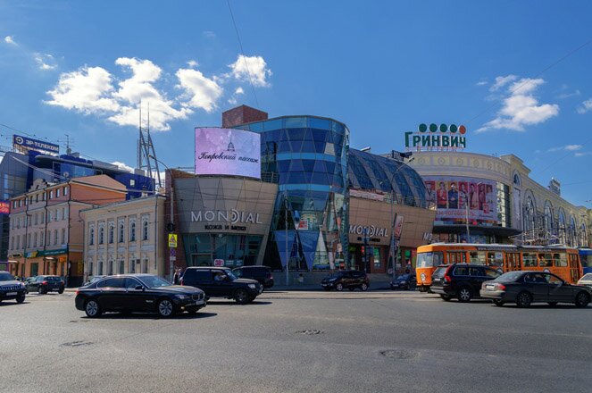 Торговые центры Екатеринбурга перешли на усиленные меры безопасности
