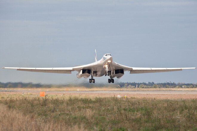 Модернизированные бомбардировщики Ту-160М прослужат до 50 лет
