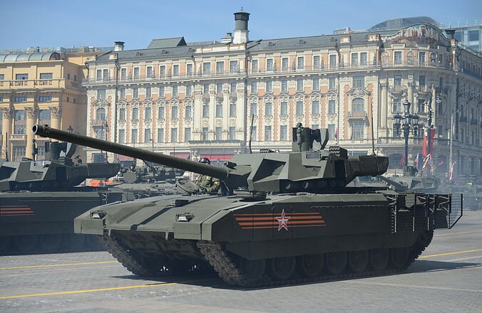 Первые 100 танков «Армата» планируется поставить в войска в 2017-18 годах