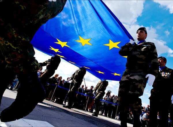 Евросоюз планирует резко увеличить военные расходы